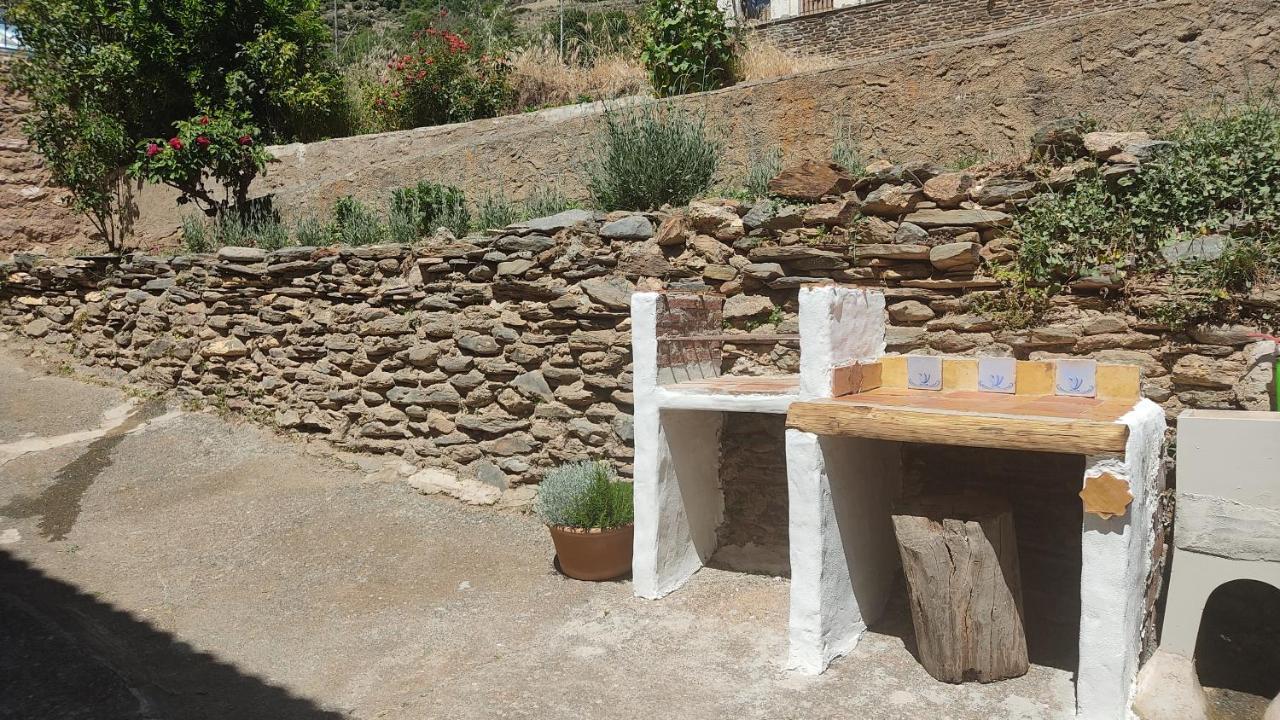 Blanca Martin Villa Trevélez Exterior photo